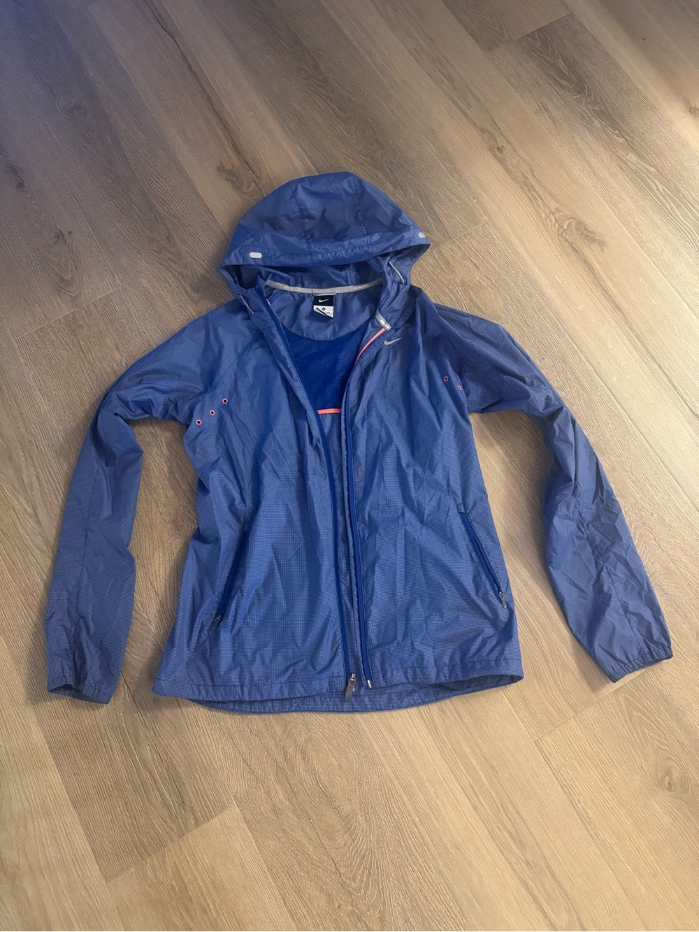 Nike Women's Royal Blue Hooded Shell Rain Jacket